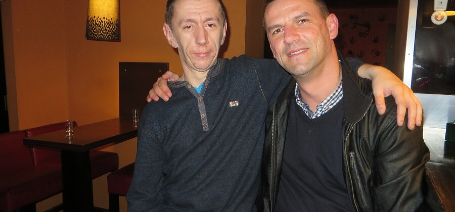 Grzegorz Kaliciak (z prawej) z największym kieleckim gangsterem